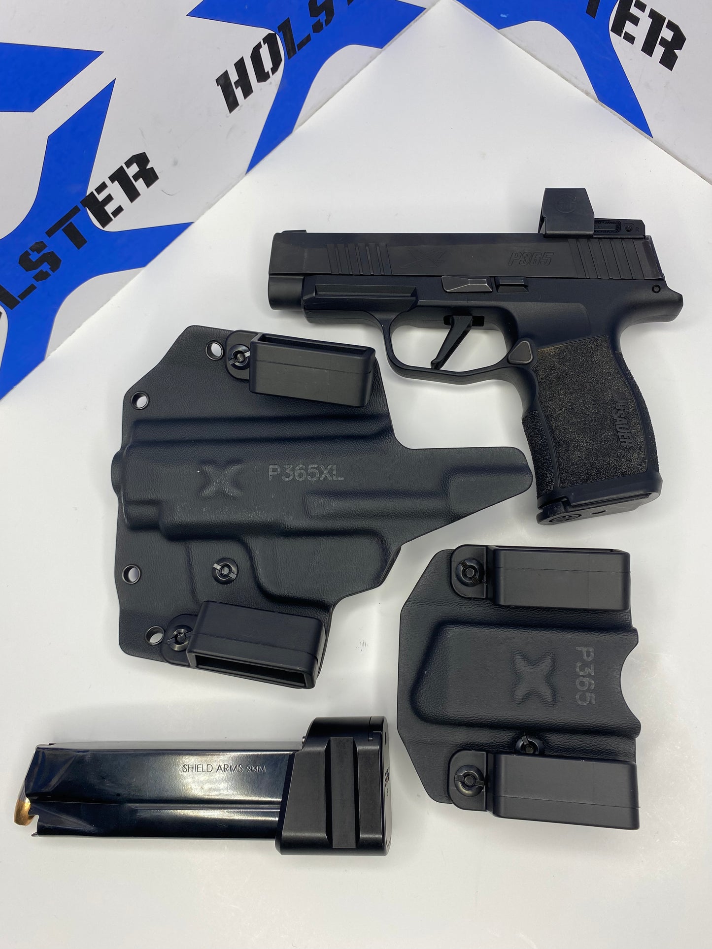 P365XL with Mag Carrier OWB Kydex Holster